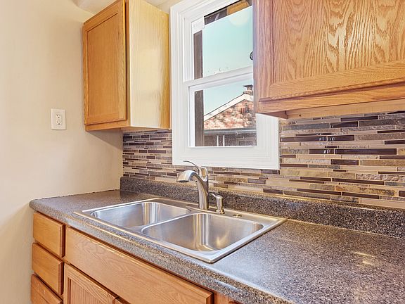 5th image of 9329 Lenard Ct