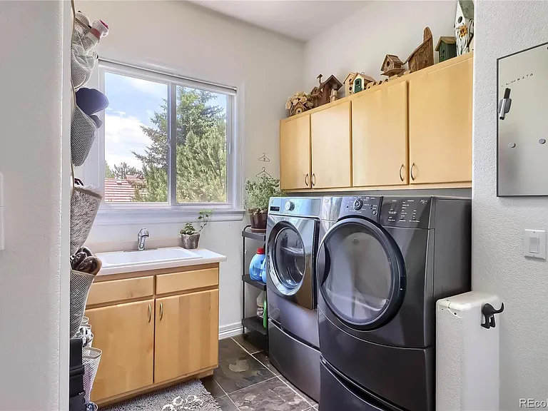 735 Evening Star Ct — Photo 11