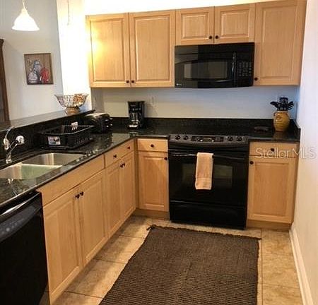 3rd image of 628 Cleveland St APT 1307