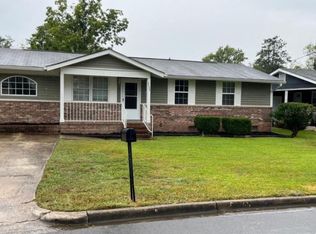3133 Lee Ct SW, Birmingham, AL 35221