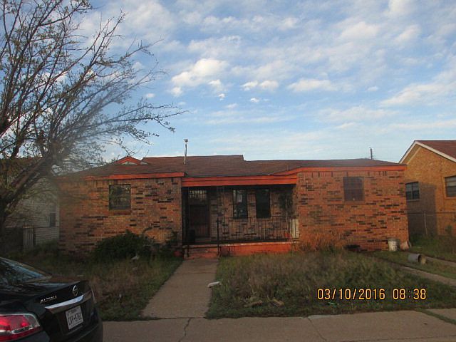 1st image of 1508 Woodlawn Dr
