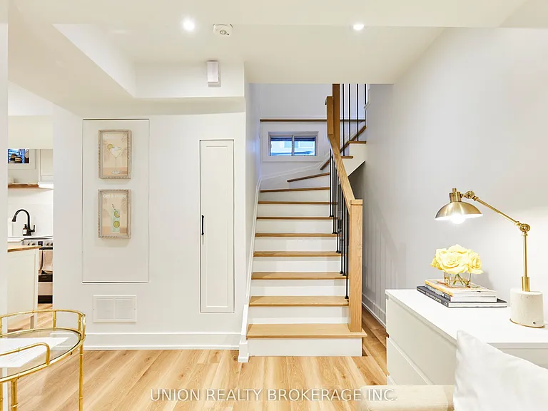 192 Audrey Ave #LOWER — Photo 4
