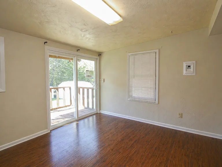 4305 Highland Lake Dr — Photo 18