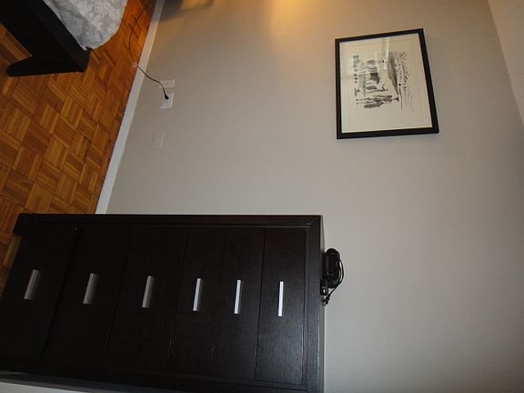 5th image of 310 Greenwich St APT 25A