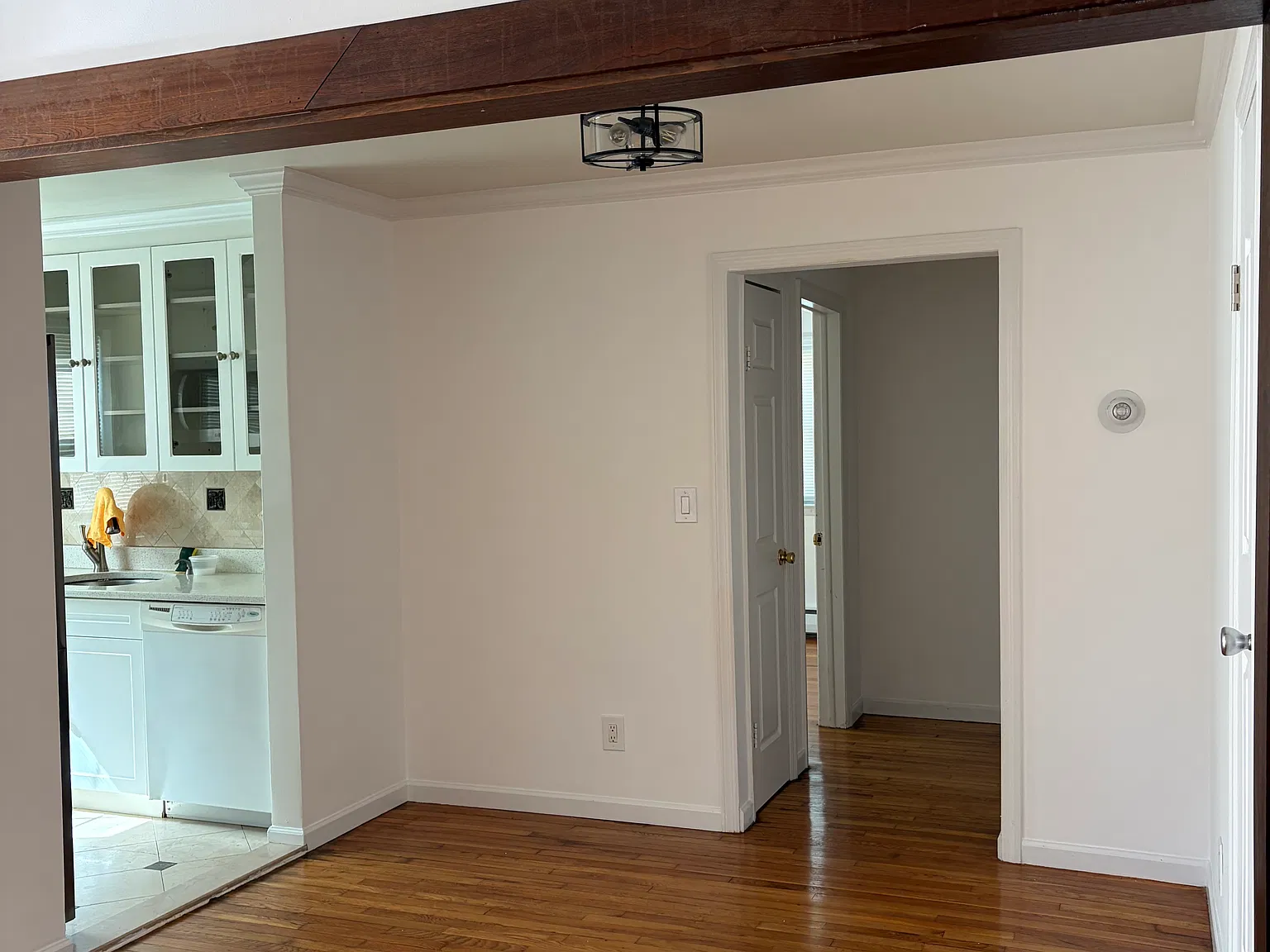 2 bed, $2,300 — Photo 4