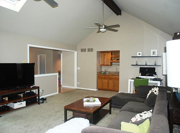 5th image of 461 De Lasalle Ave