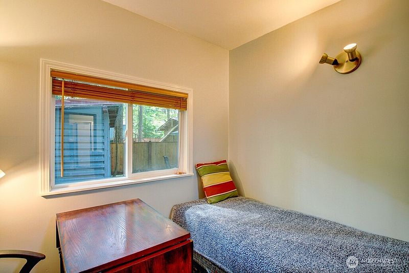 5th image of 1120 Alder Lane