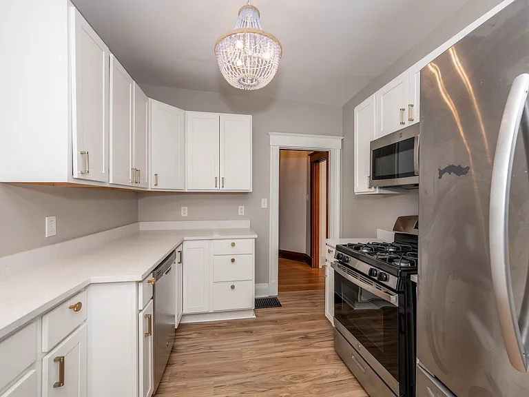 2737 Arbor Ave — Photo 37