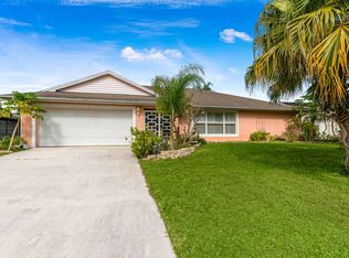 273 SW Holden Ter, Pt Saint Lucie, FL 34953