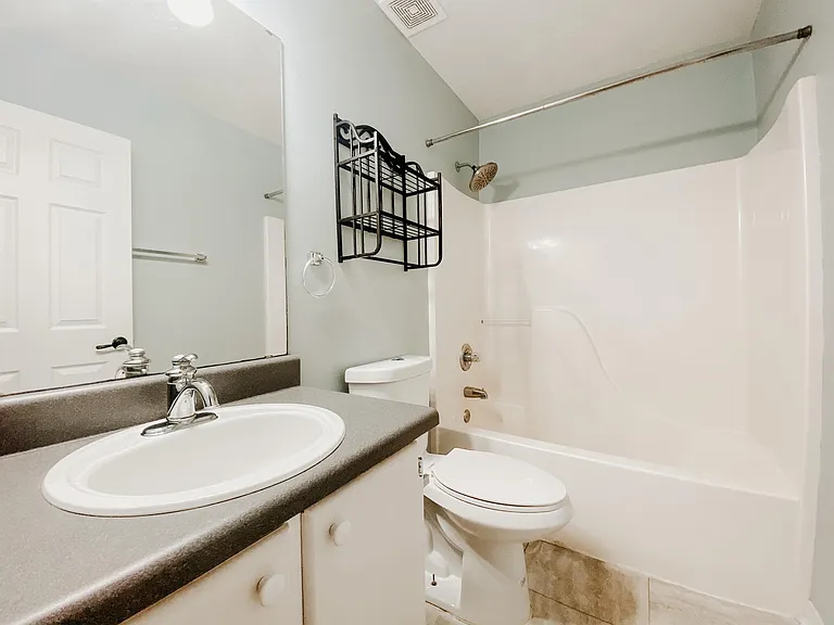 24 Stowe Rd — Photo 25