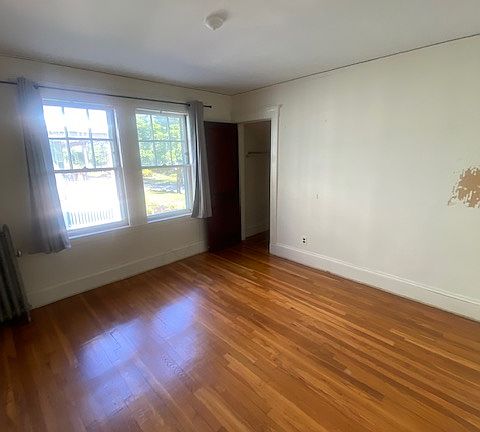 5th image of 379-381 Newtonville Ave #2