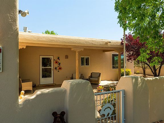 3rd image of 140 Tierra Encantada