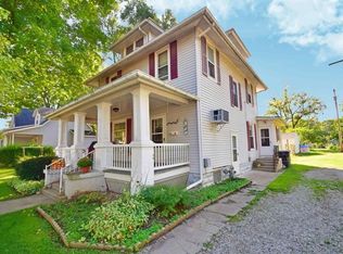 208 N Nappanee St, Nappanee, IN 46550