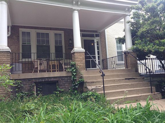 Closeup of Front of front porch (steps have been repaired)