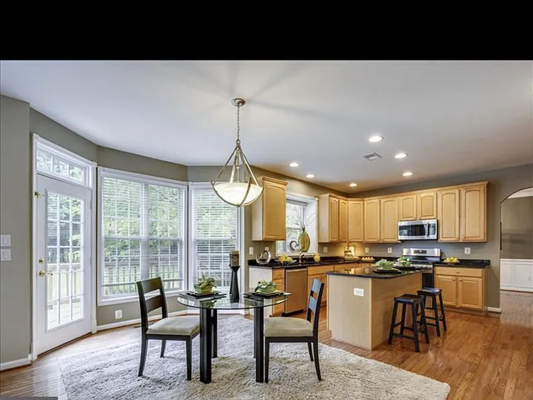 21359 Gentle Heights Ct — Photo 6