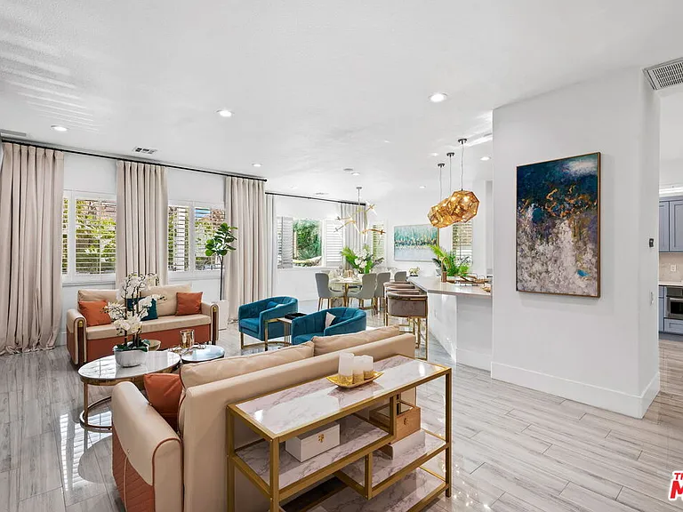 1083 E Circulo San Sorrento Rd — Photo 13