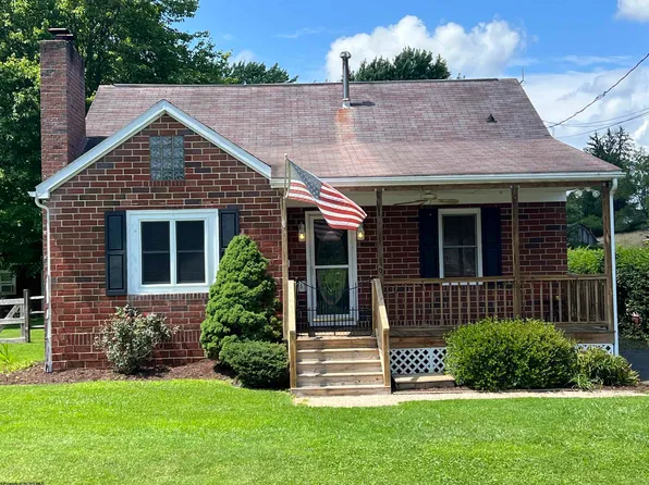 75 W Lincoln St, Buckhannon, WV 26201