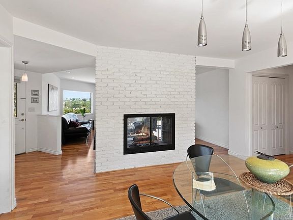 4th image of 2400 Royal Crest Dr