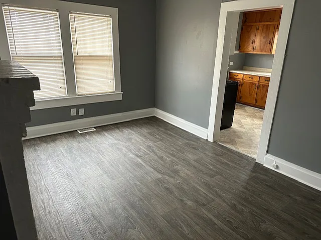 Building Photo - 706 Brown Bear Dr