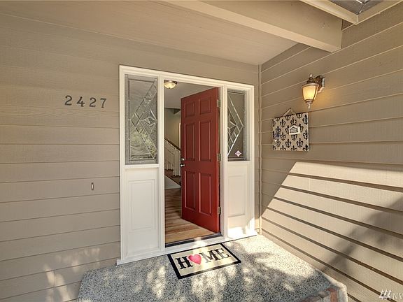 2nd image of 2427 222nd Ave NE
