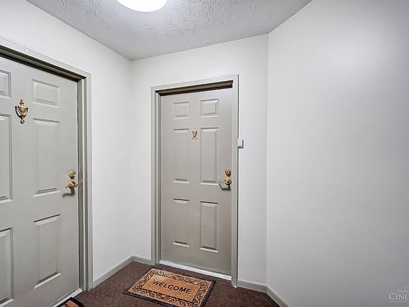 5th image of 3341 Lindsay Ln APT 67