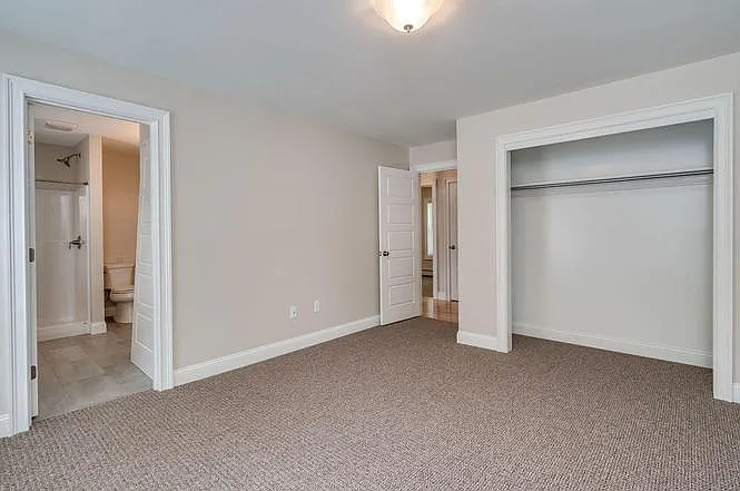 17 Bennett St — Photo 20