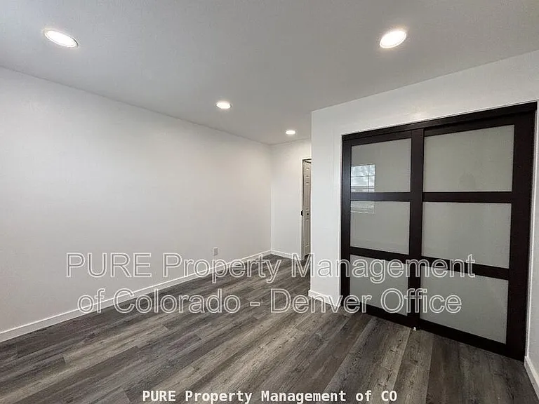 1150 Golden Cir #409 — Photo 12