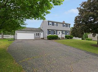 4 Gloria Ln, Ellington, CT 06029