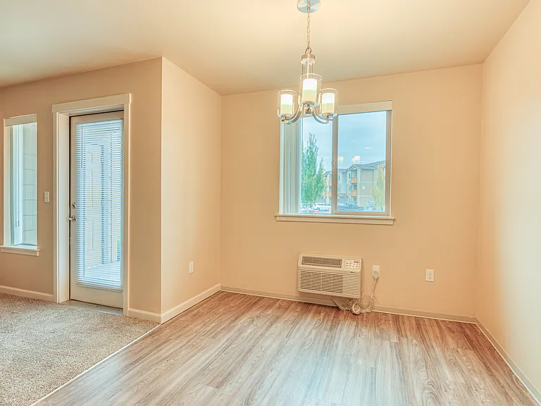 Wild Horse Mesa Apartments — Photo 34