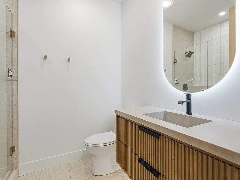 bed 3 ensuite