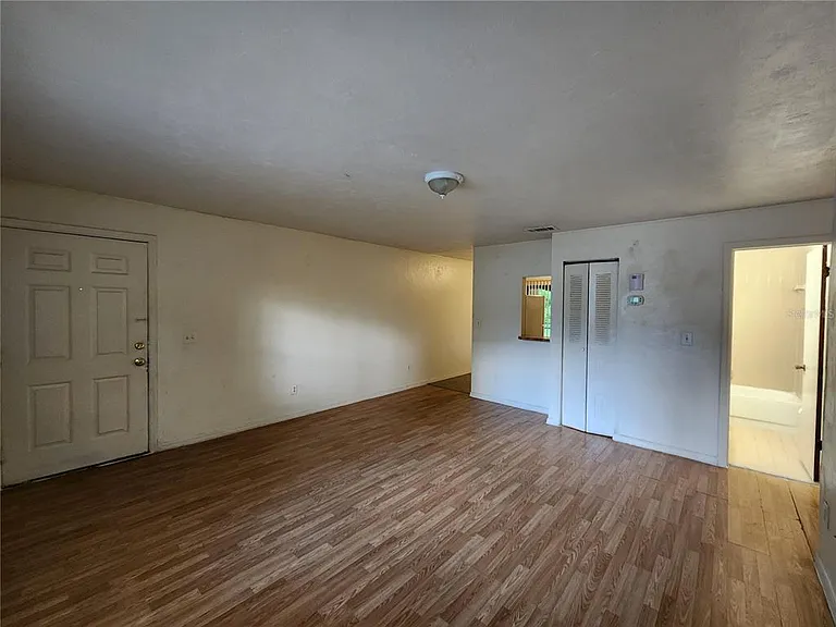 4021 SW 37th St #C — Photo 10