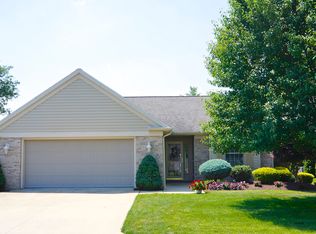 5211 W Waterberry Dr, Huron, OH 44839