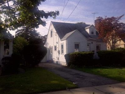 838 Edward St, Baldwin, NY, 11510