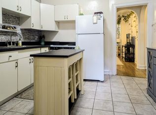 3302 N Claremont Ave #1, Chicago, IL 60618
