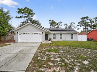 3010 Hallow Dr, Deltona, FL 32738