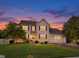 1289 Meadowview Dr, Pottstown, PA 19464