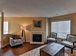 1990 Hyde Dr APT G, Greenville, NC 27858