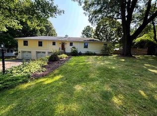 25 Country Club Drive, South Burlington, VT 05403