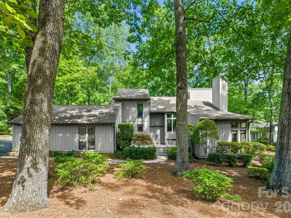 2 Honeysuckle Woods, Lake Wylie, SC 29710