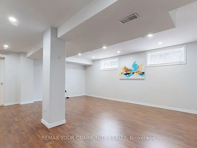 41 Shropshire Dr #BASEMENT — Photo 6