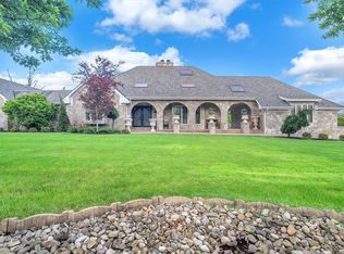 102 Towne Hall Entrance, Clairton, PA 15025