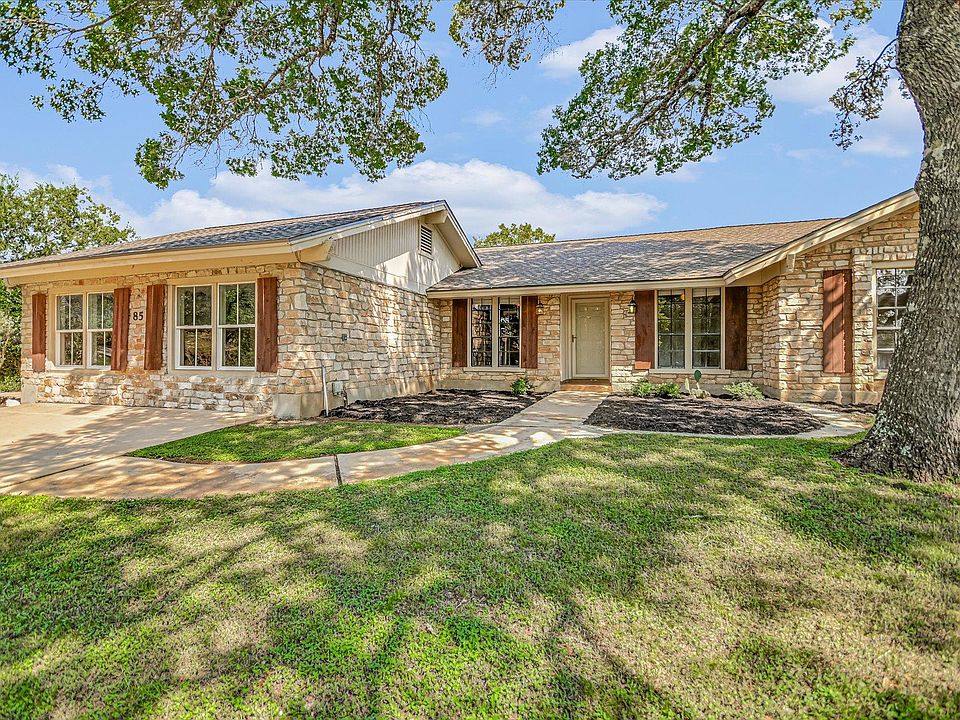 1st image of 85 Brookhollow Dr