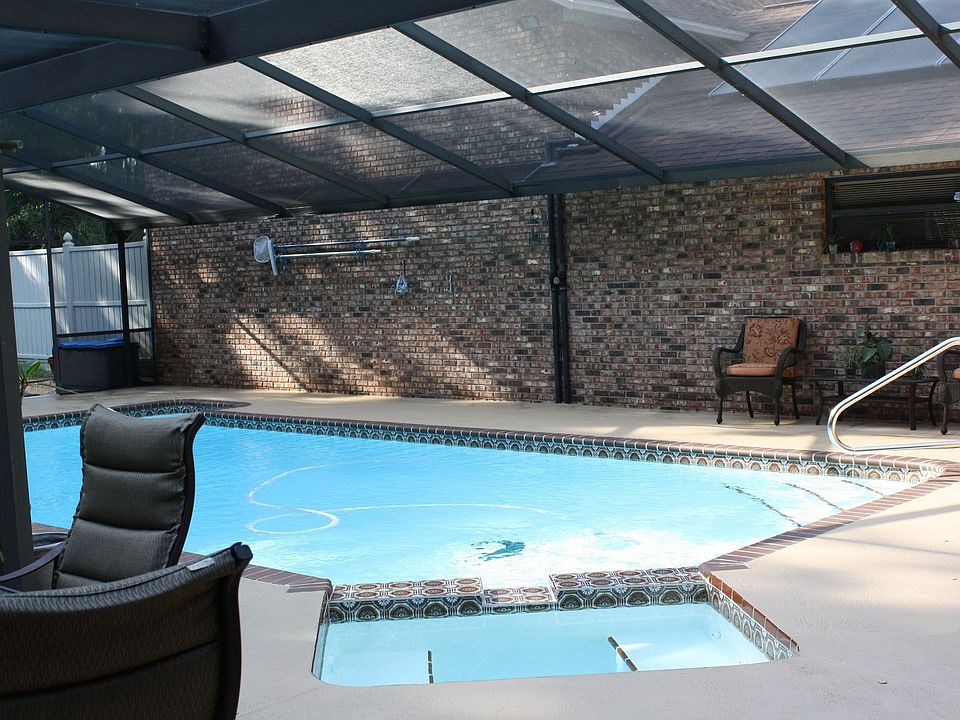 2nd image of 3966 Acoma Dr