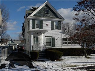 1st image of 972 Lincoln St