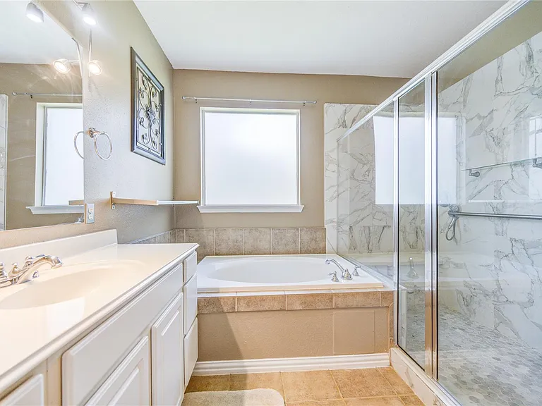 8018 Prairie Sage Dr — Photo 18