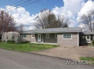 19 Washington Gdns, Washington, WV 26181