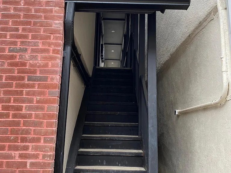 86 Main St #3 — Photo 25