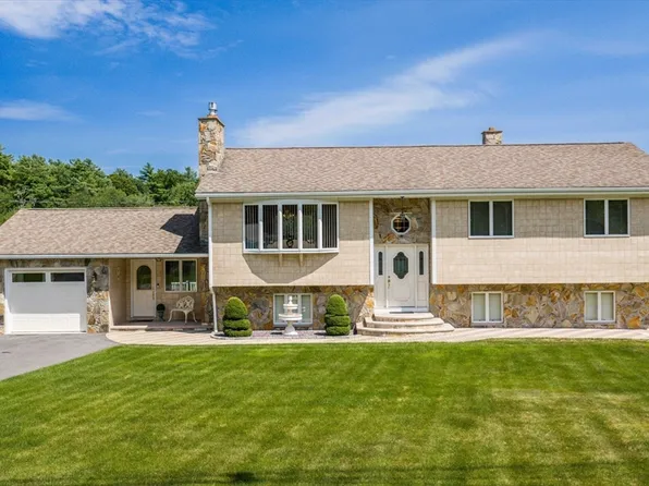 38 Cushing Ln, Acushnet, MA 02743
