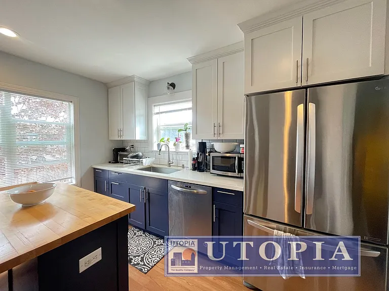 3101 Paul Sweet Rd — Photo 1