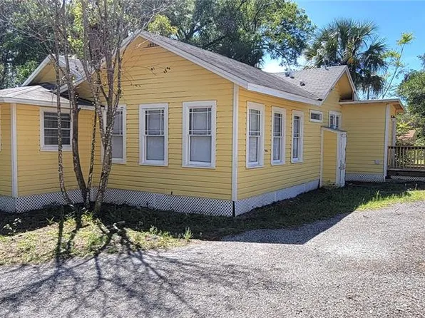 735 Montreville Ave, Deland, FL 32724